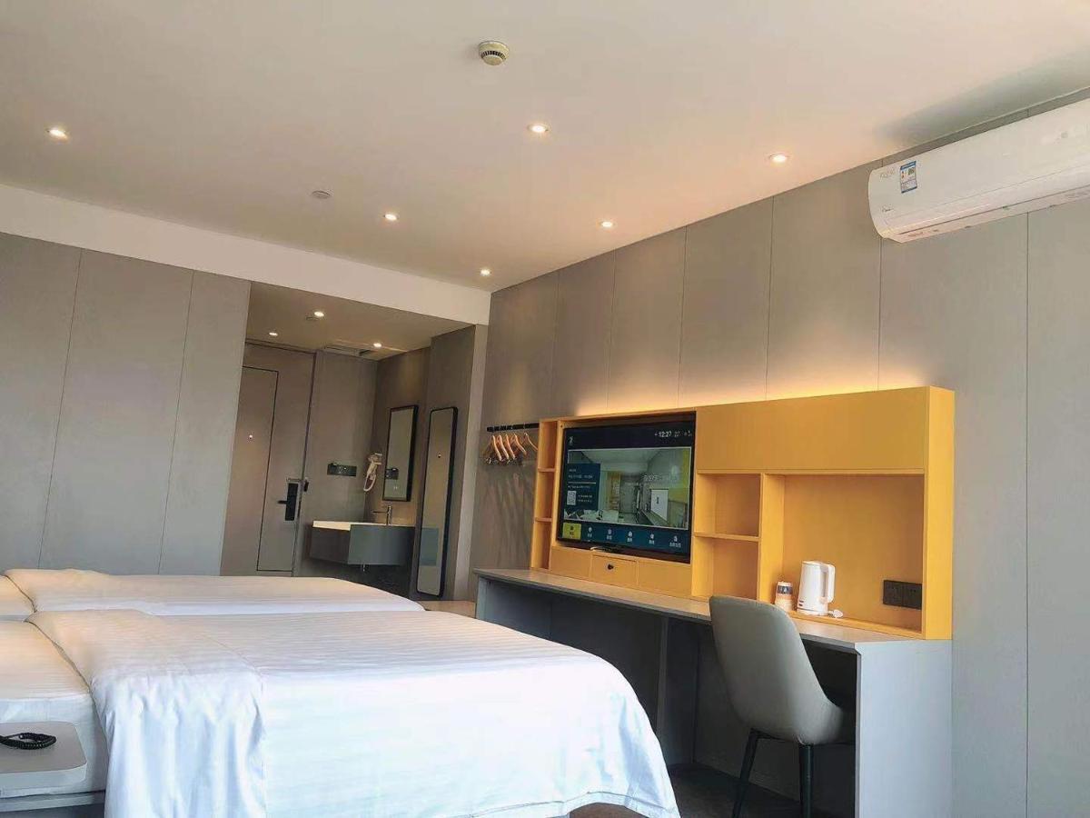 7Days Inn Shanghai Yichuan Road Esterno foto