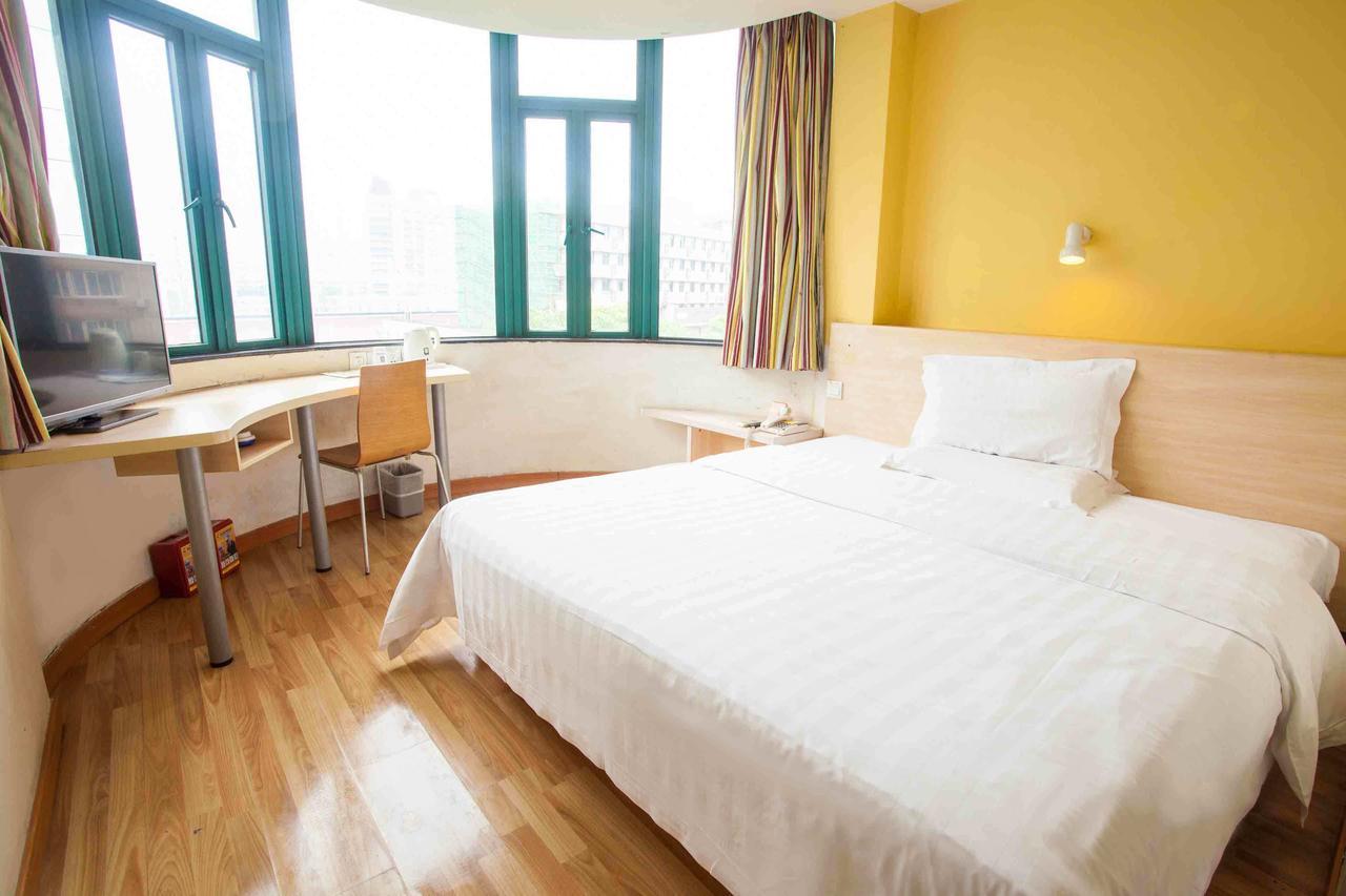 7Days Inn Shanghai Yichuan Road Esterno foto