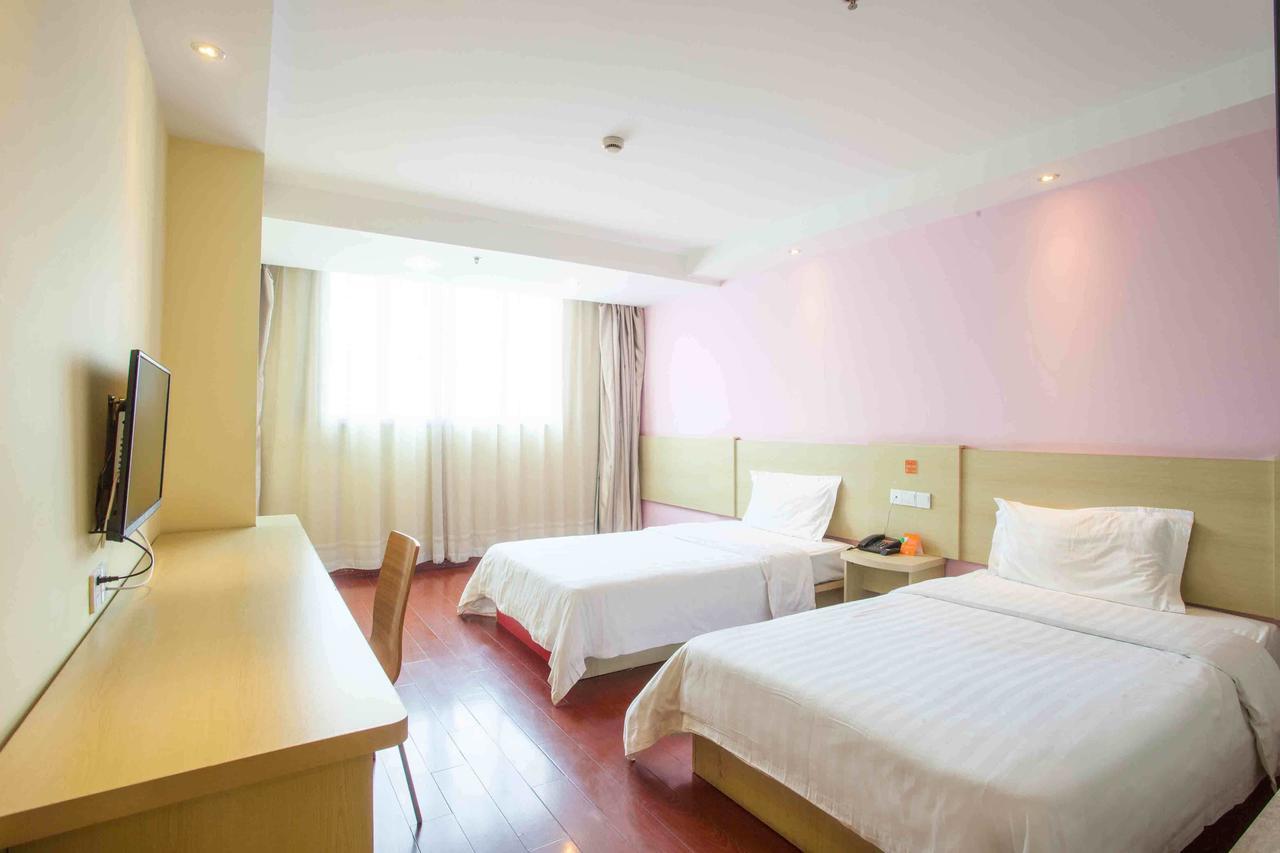 7Days Inn Shanghai Yichuan Road Esterno foto