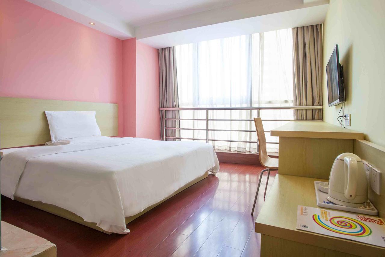 7Days Inn Shanghai Yichuan Road Esterno foto