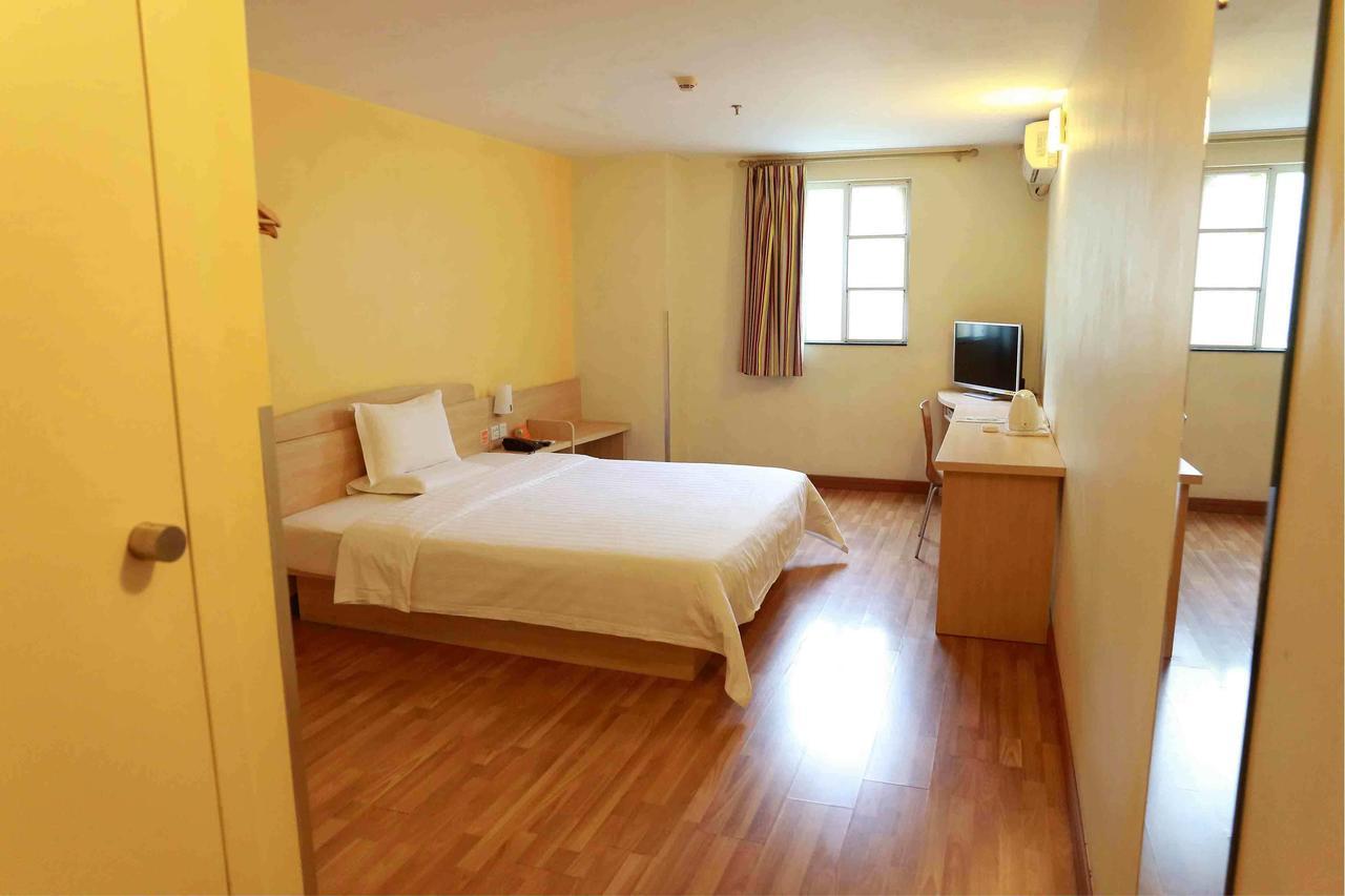 7Days Inn Shanghai Yichuan Road Esterno foto